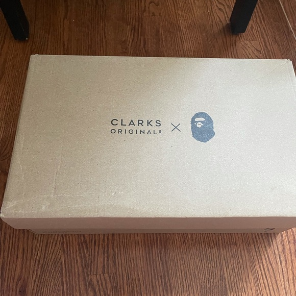 BAPE x CLARKS - Picture 2 of 7